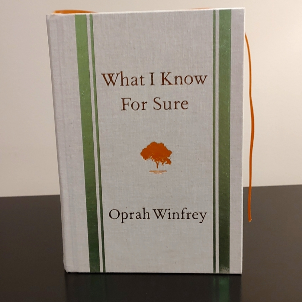 Host pick 4-7-25. 💚OPRAH WINFREY- WHAT I KNOW FOR SURE - HARDCOVER💚